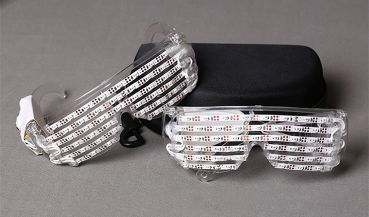 かっこいい小道具LED メガネ